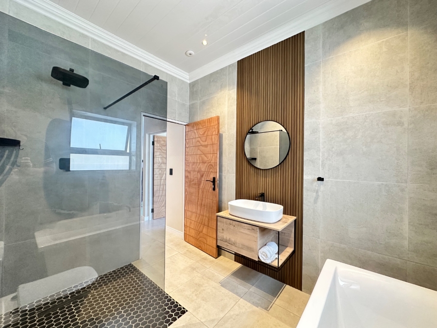 3 Bedroom Property for Sale in Monte Christo Western Cape